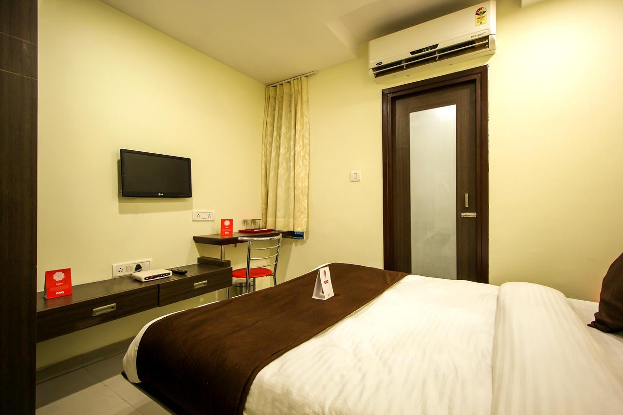 New Rajdhani Hotel Vadodara Kültér fotó